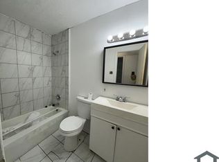 2613 Dinsmore Dr, Fayetteville, NC 28306