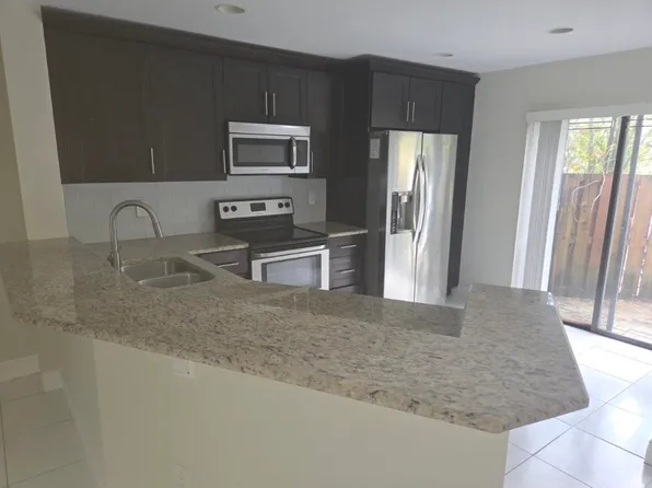 7890 Lago Del Mar Dr APT 142, Boca Raton, FL 33433