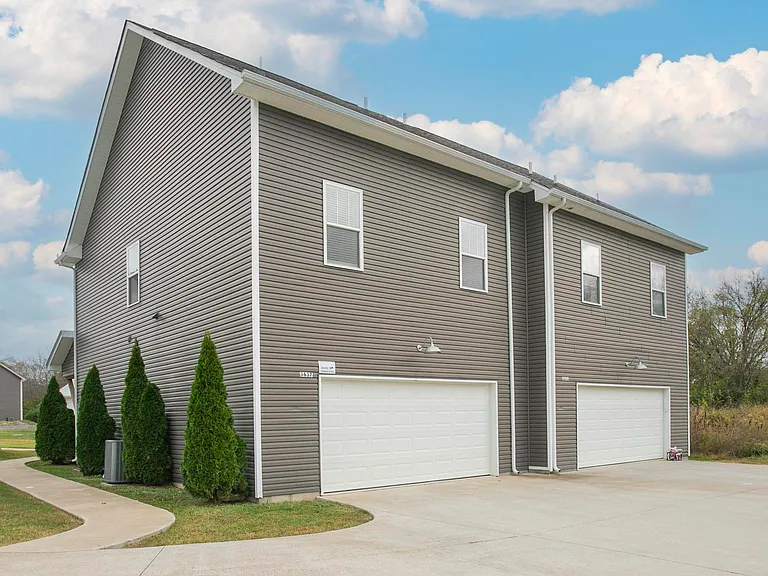 3637 Hydes Ferry Rd — Photo 36