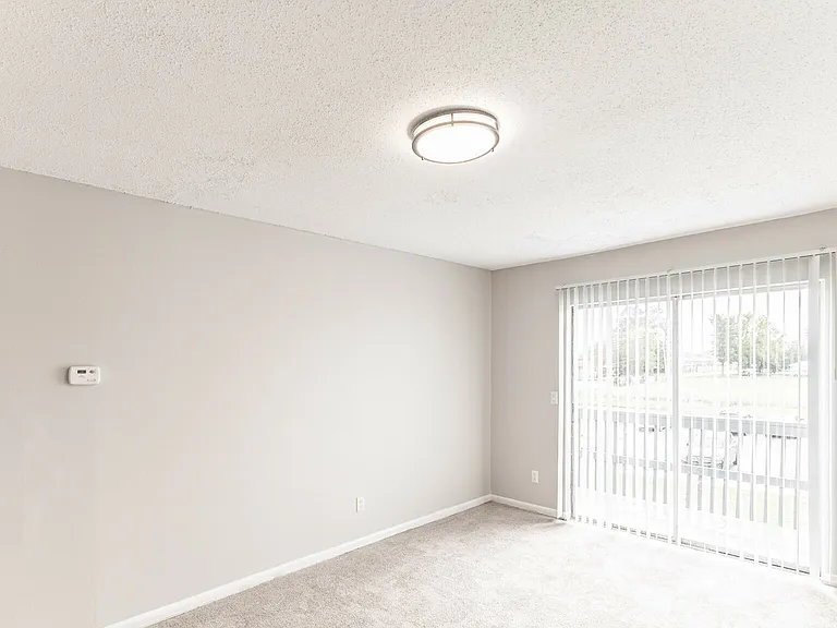 Beltline Villas Apartments — Photo 5