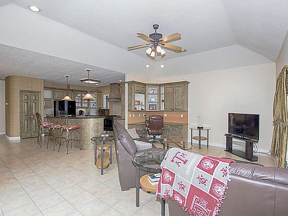 4th image of 2519 Pilgrim Estates Dr