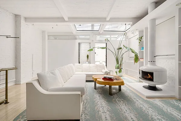 Sold by Compass | media 12