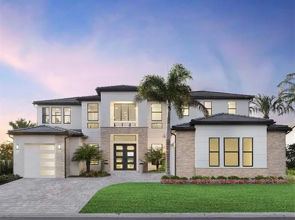 2436 Waterfront Cir, Sarasota, FL 34240