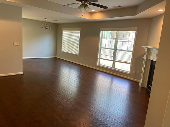 2nd image of 5101 Smithfield Cir