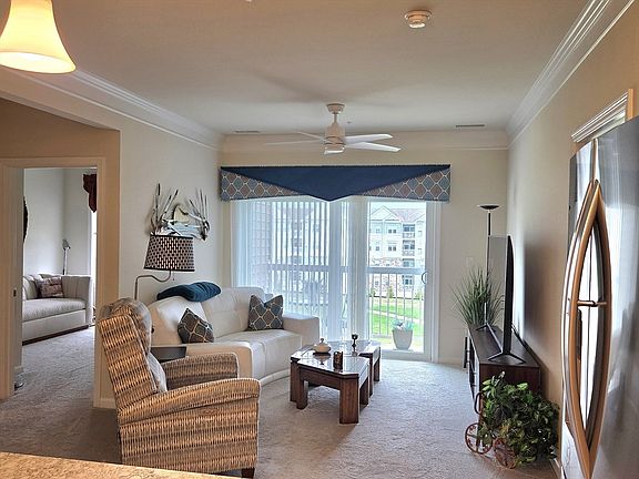 5th image of 12308 Peters Farm Way #308