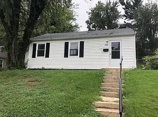 706 Crabb Ave, Rockville, MD 20850