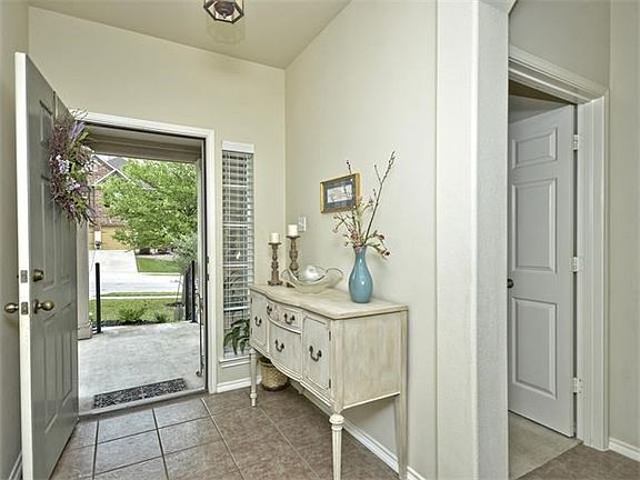 5th image of 2705 Vinwood Cv