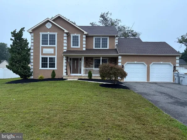 520 Kristian Dr, Vineland, NJ 08360