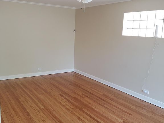 3rd image of 14228 S Tracy Ave