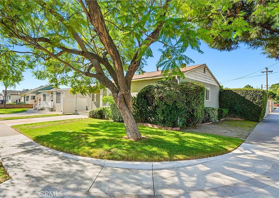 1st image of 11803 Summer Ave