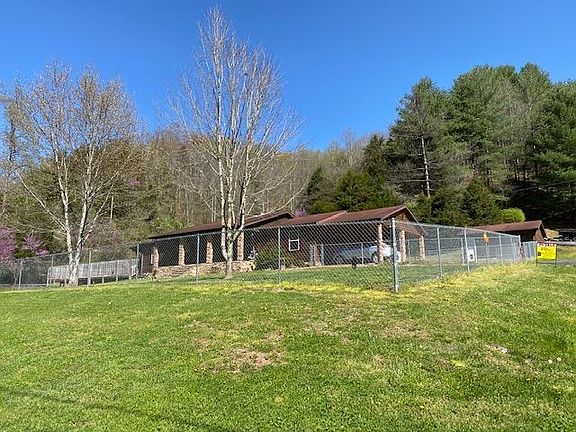 4th image of 29 Liberty Ln