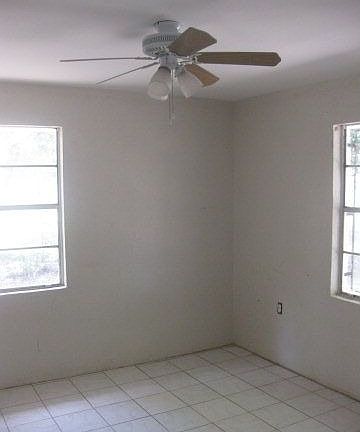 3rd image of 1336 Shufford St