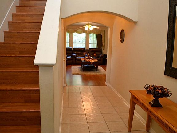 4th image of 3815 Gardenia Bend Dr