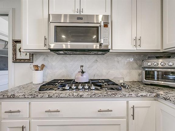 3rd image of 1504 Brighton Ave