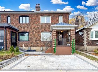 196 Lawrence Ave W, Toronto, ON M5M1A8
