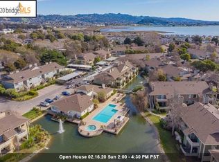 135 Shoreline Ct, Richmond, CA 94804