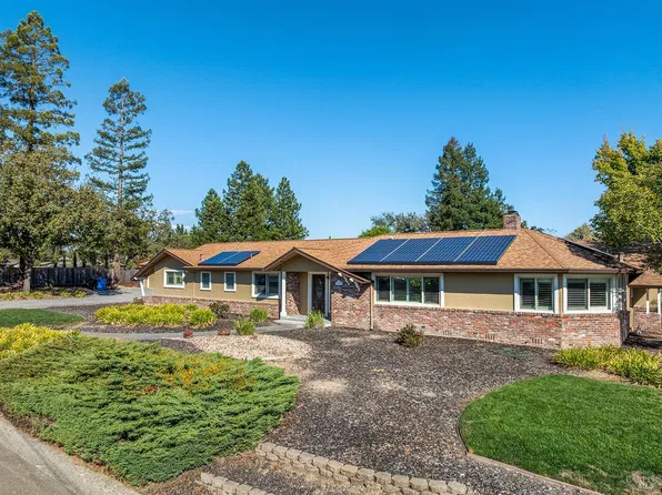 5199 Oak Meadow Drive, Santa Rosa, CA 95401