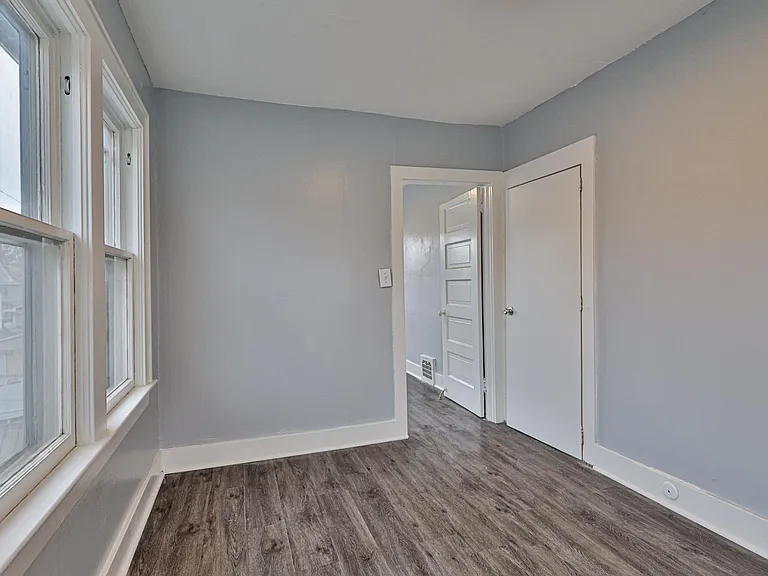 5228 Scarritt Ave — Photo 16