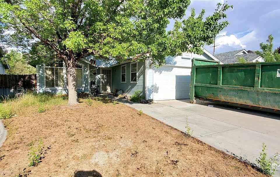 2nd image of 2613 Blossom View Ln