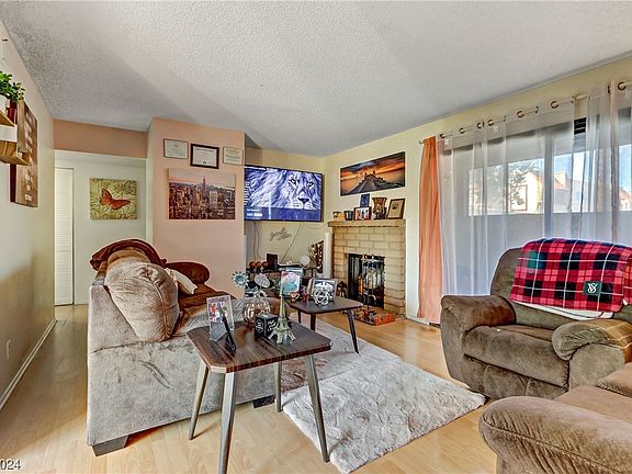 2nd image of 4370 Sanderling Cir Unit 55