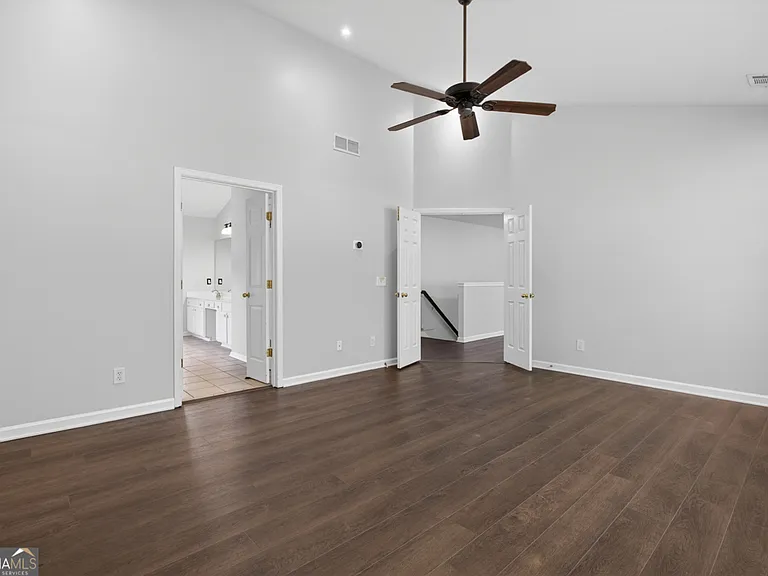 28 Stonehenge Ct — Photo 43