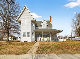 210 W Main St, Worthington, IN