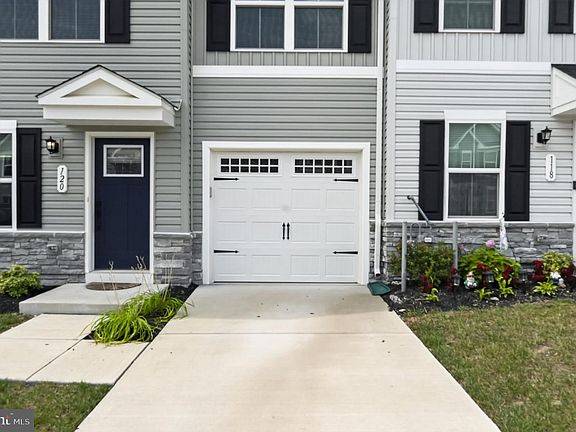 4th image of 120 Maury Way