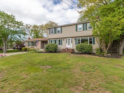 24 Constitution Ave, Abington, MA, 02351