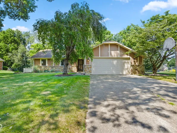 264 Leaning Tree Rd, Greenwood, IN 46142