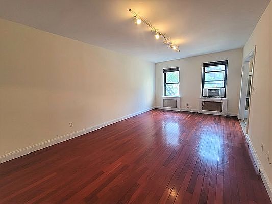 2nd image of 310 E 74th St APT 5c