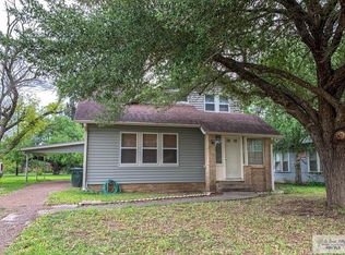 112 W Jessamine Ave, La Feria, TX 78559