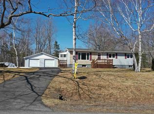 73 Westview Dr, Pictou, NS B2H 5C6