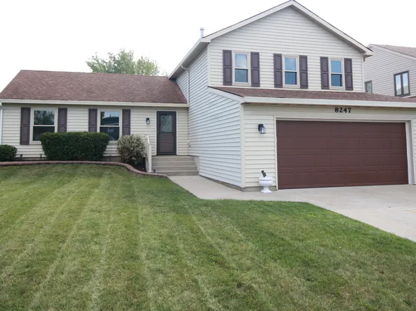 8247 W Wintergreen Dr, Frankfort, IL 60423