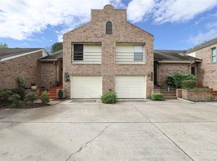 16126 Seahorse Dr, Houston, TX 77062