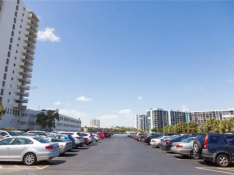3725 S Ocean Dr #1003 — Photo 29