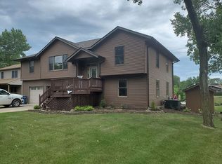 8715 E Pheasant Trl, Wilmington, IL 60481