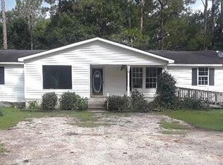 618 Pine Street Ext, Baxley, GA 31513