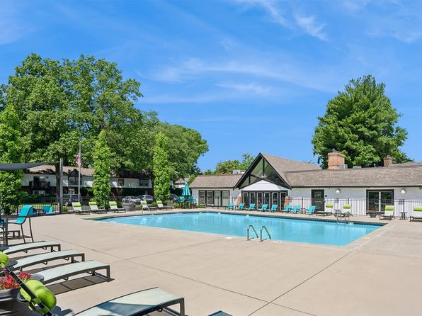 203 Breckinridge Sq #17-245
