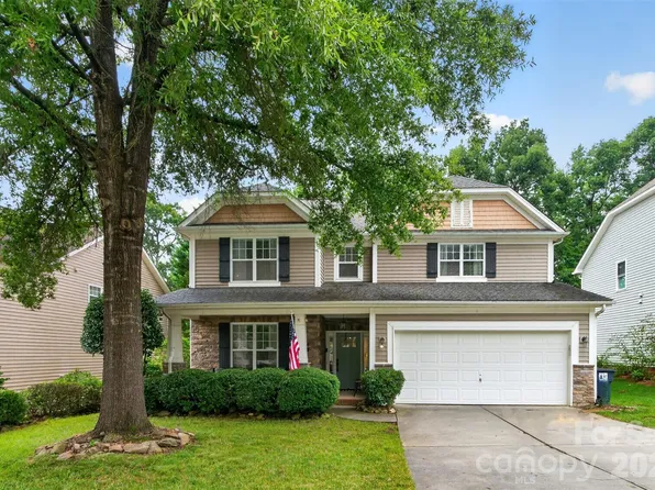 1005 Downing Ct, Indian Trail, NC 28079