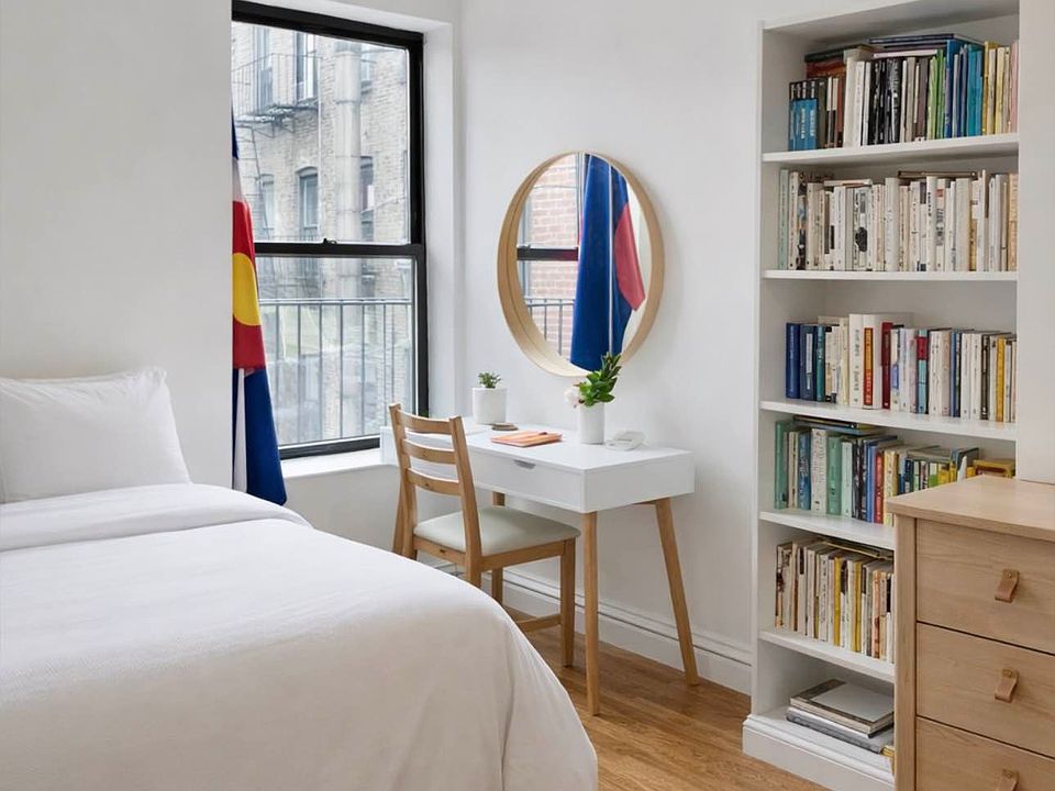 2nd image of 94 Orchard St APT 5C