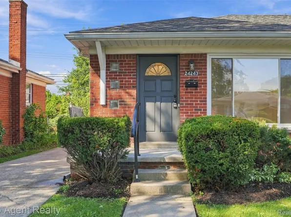 24243 Petersburg Ave, Eastpointe, MI 48021