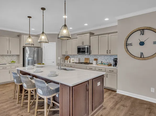 2215 Seagrape Dr, Little River, SC 29566