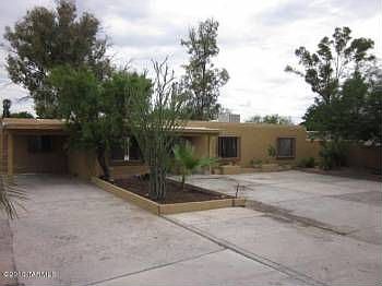 1st image of 739 W Tipton Dr
