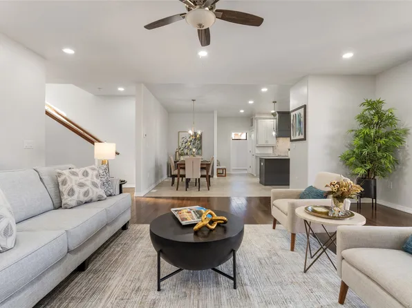 220 Grand Canyon Dr, White Rock, NM 87547