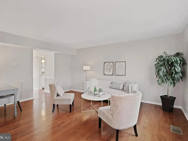 14 Ramsdell Ct — Photo 8