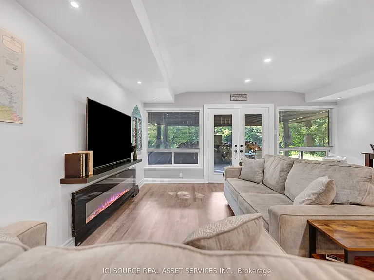 3526 Monck Rd — Photo 11