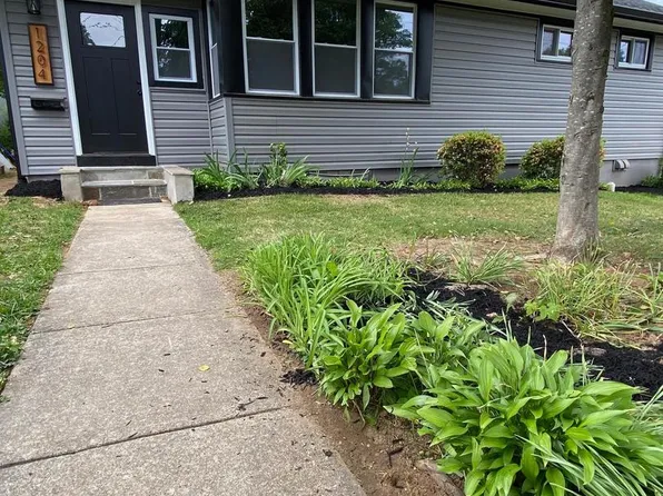 1204 Allison Dr, Rockville, MD 20851