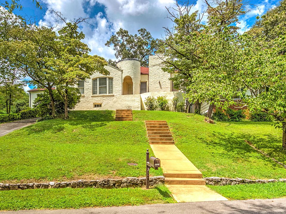 1st image of 3033 N Hills Blvd