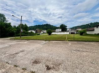 3rd St, Yorkville, OH 43971