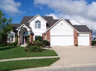 13021 Cavendish Ct, Fort Wayne, IN 46845